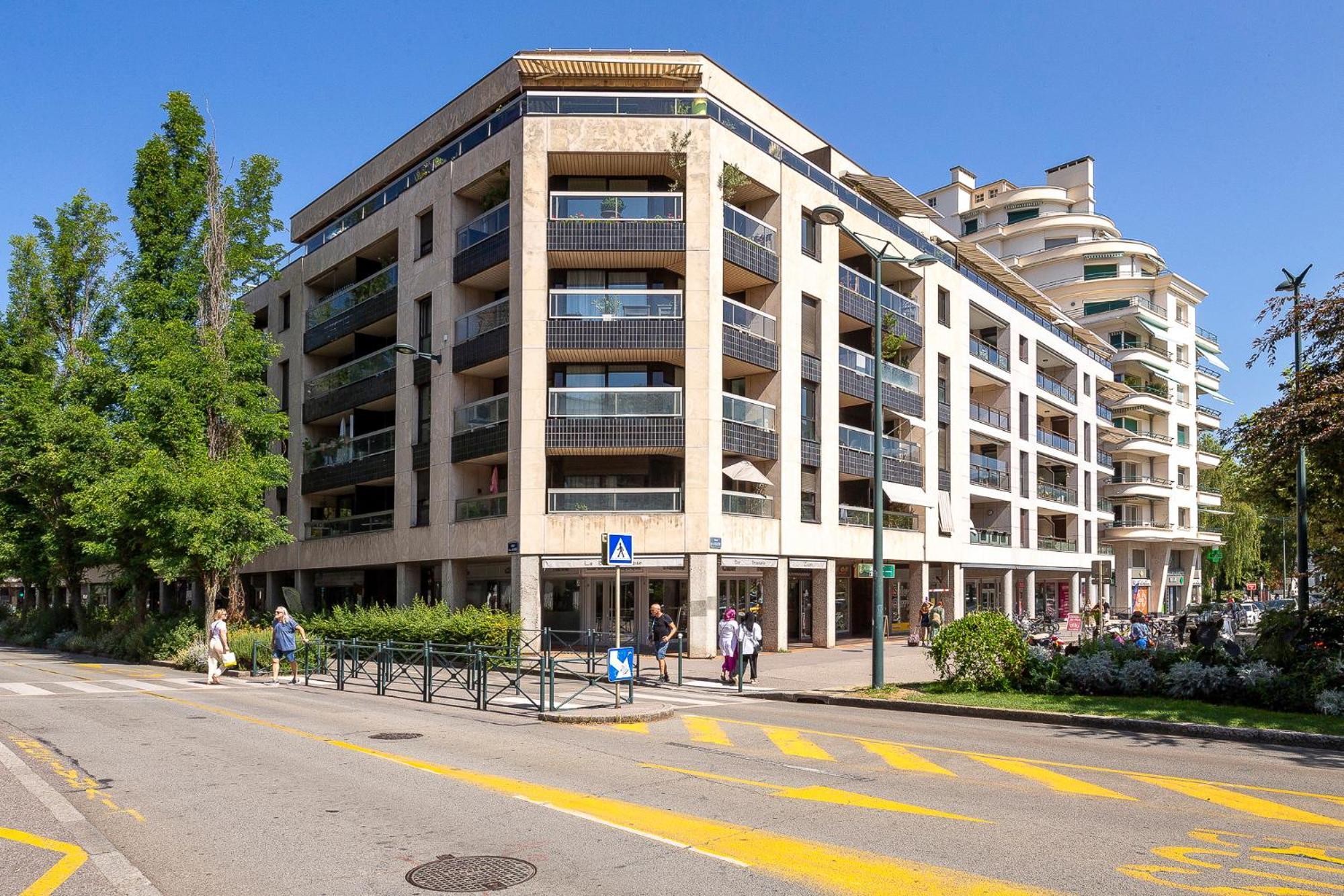 Appartement Moderne Au Coeur D'Annecy - A Deux Pas Du Lac Et De La Vieille Ville Exterior foto